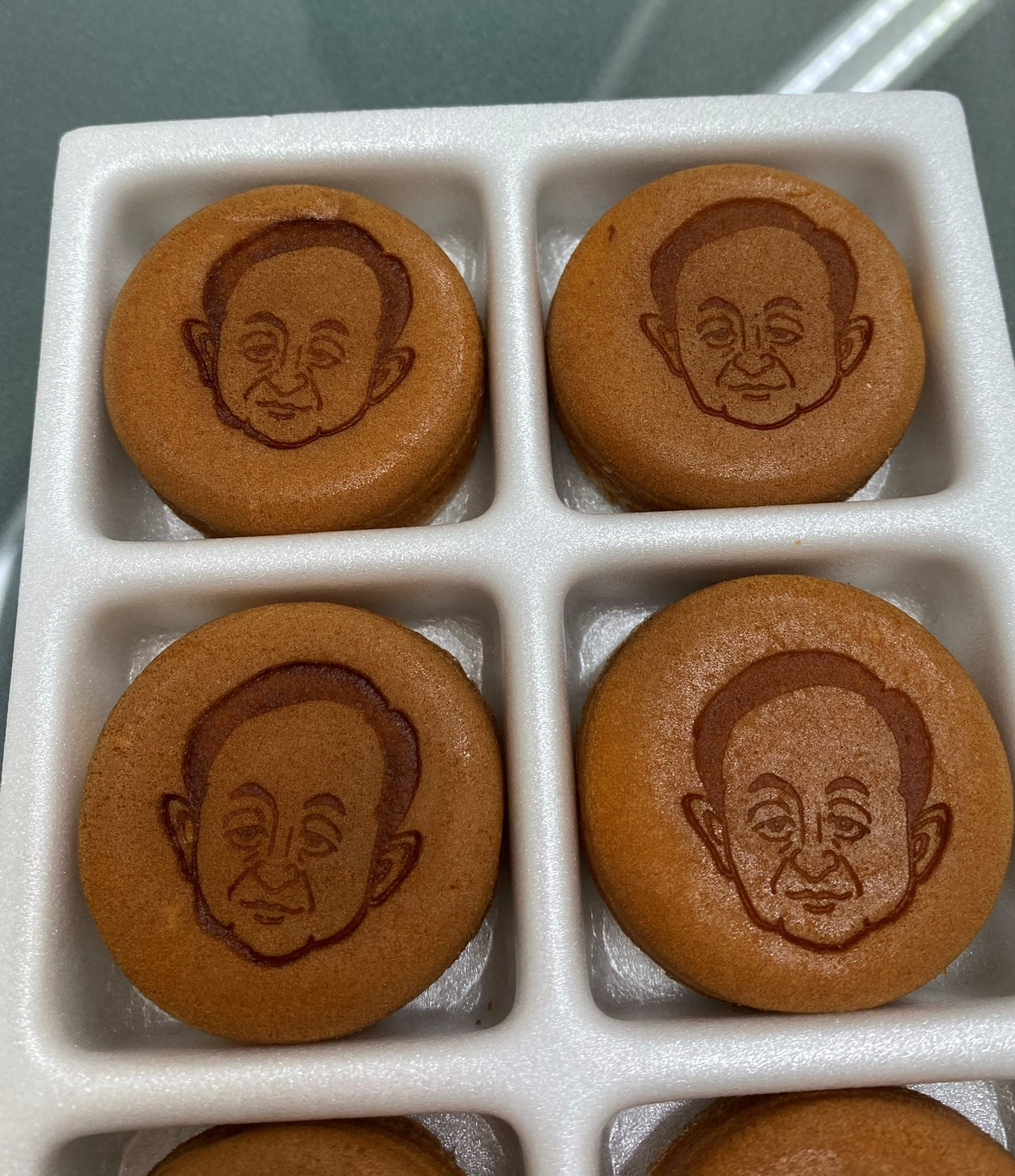 菅さんまんじゅうA 菅さんまんじゅうA
