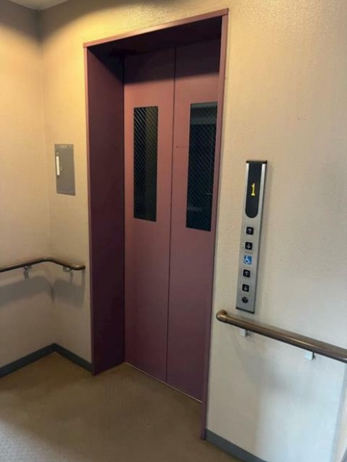 エレベーター エレベーター