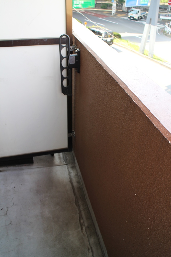 �o���R�j�[