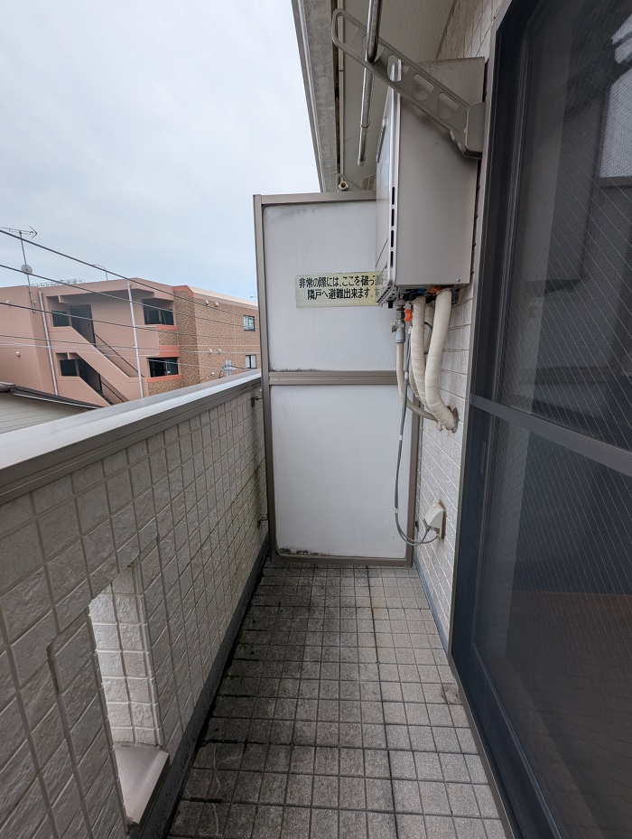 バルコニー バルコニー