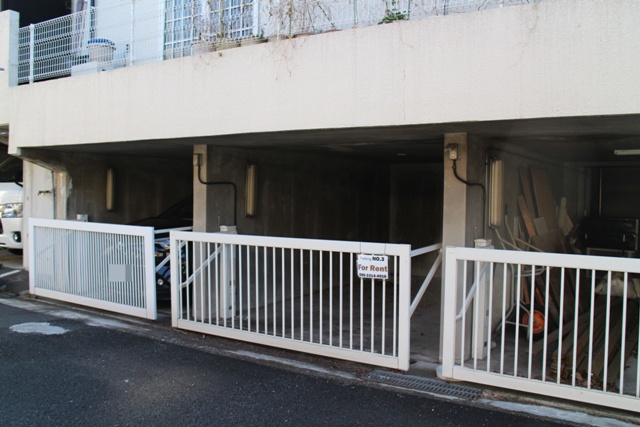 敷地内駐車場 敷地内駐車場