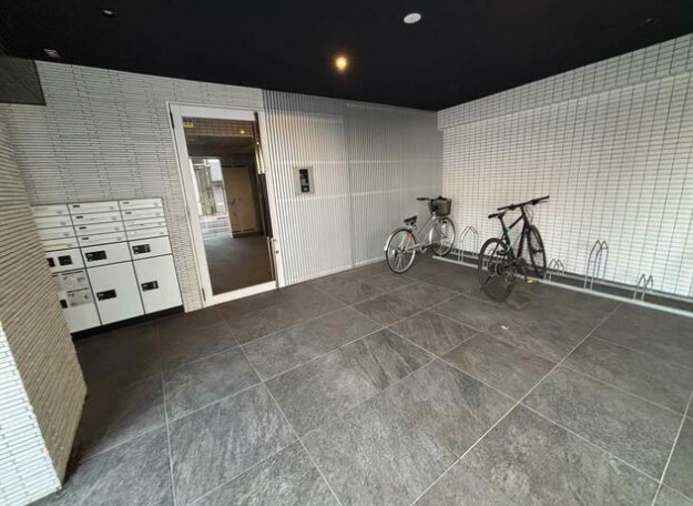 ポスト・自転車置場